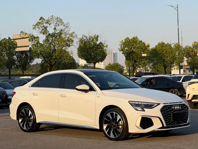 Audi A3 — Фото автомобиля 2