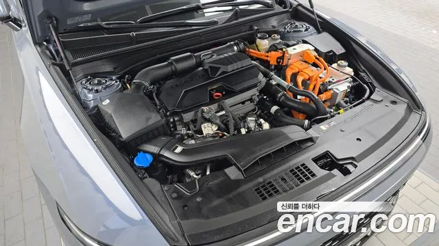 Hyundai Grandeur GN7 — Фото автомобиля 9