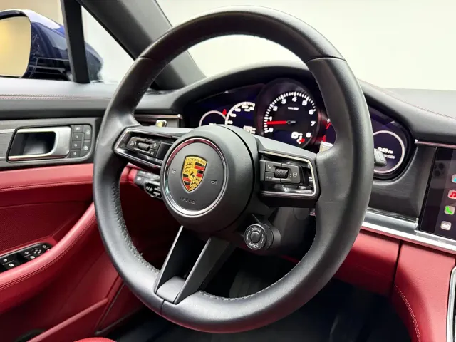 Porsche Panamera — Фото автомобиля 9