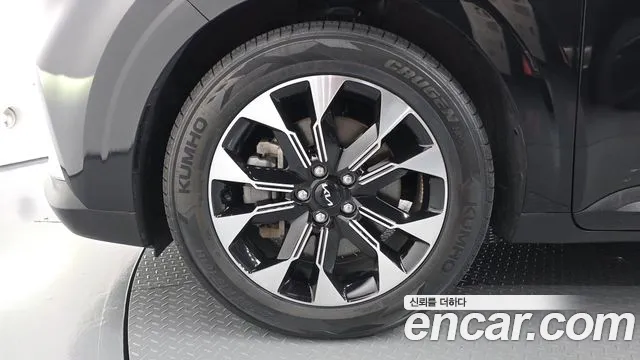 Kia Carnival 4th Gen — Фото автомобиля 5