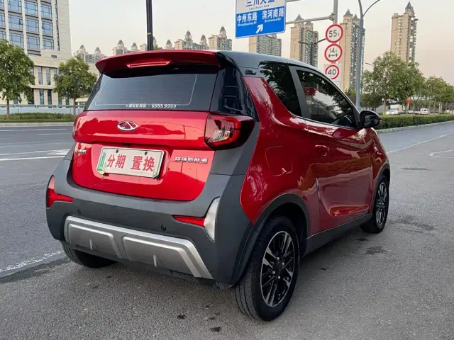 Chery eQ1 — Фото автомобиля 11