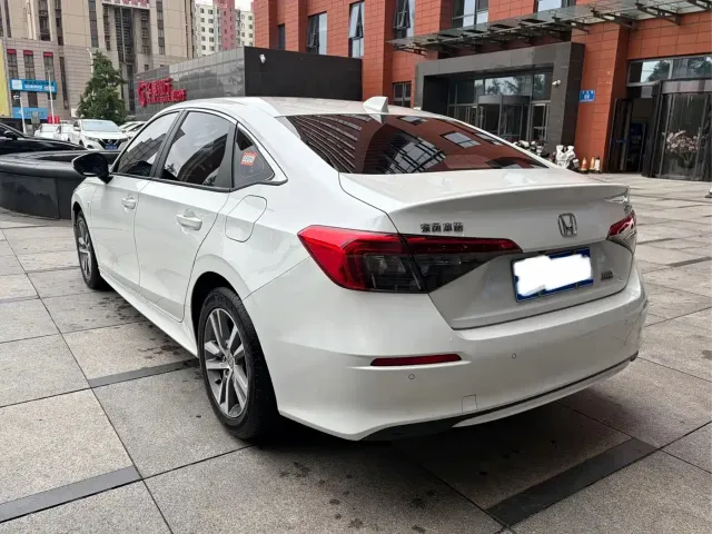 Honda Civic — Фото автомобиля 4