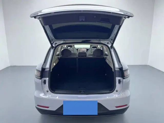 Leapmotor Leapmotor C11 2024 Pure Electric 580 Premium Edition — Фото автомобиля 15