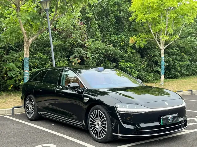 Stelato S9T — Фото автомобиля 3