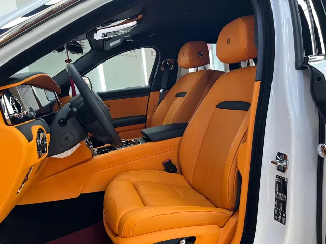 Rolls-Royce Ghost — Фото автомобиля 6