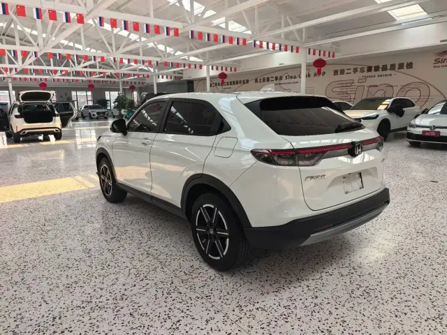 Honda Vezel — Фото автомобиля 5