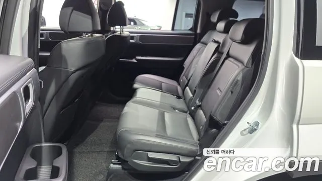 Hyundai Santafe Santa Fe (MX5) Бензин 2.5T 2WD — Фото автомобиля 10