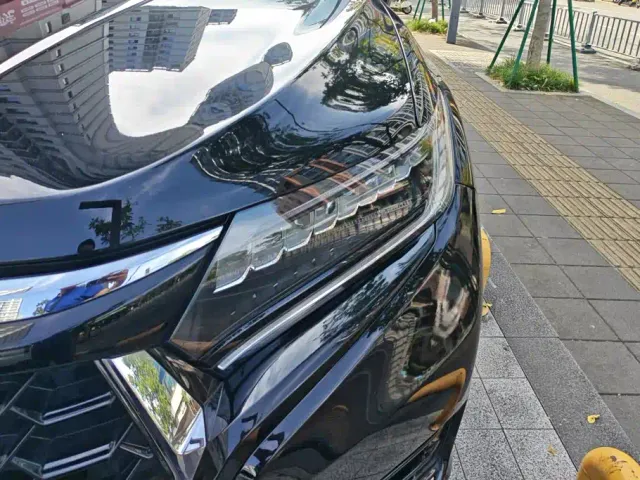 Honda UR-V — Фото автомобиля 5