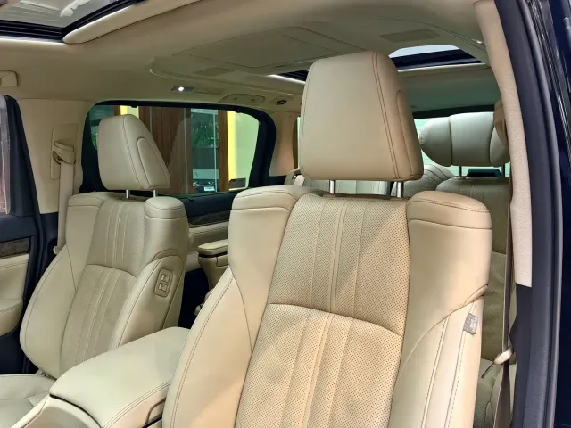Toyota Vellfire — Фото автомобиля 25