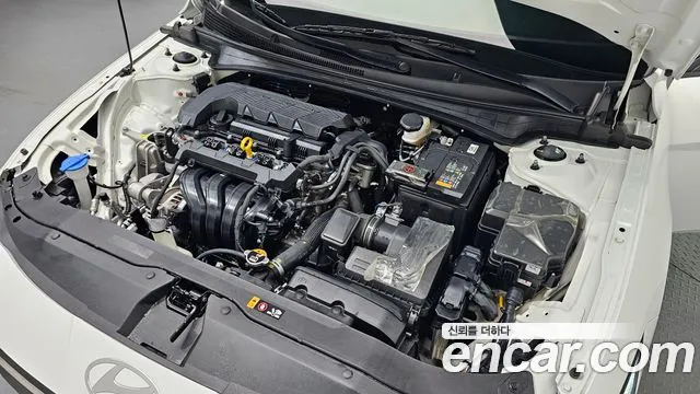 Hyundai AVANTE Новый Avante (CN7) — Фото автомобиля 6