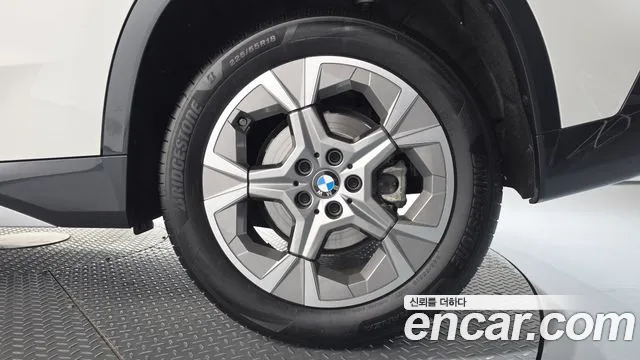 BMW X1 U11 — Фото автомобиля 6