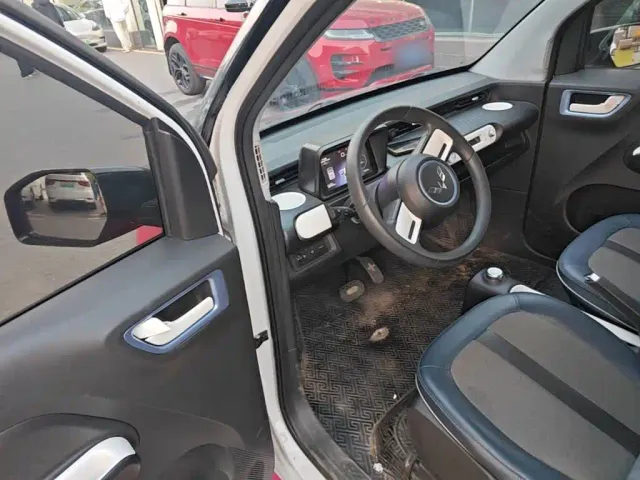 Wuling Hongguang Mini EV — Фото автомобиля 15