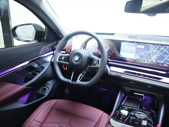 BMW 5 Series — Фото автомобиля 14
