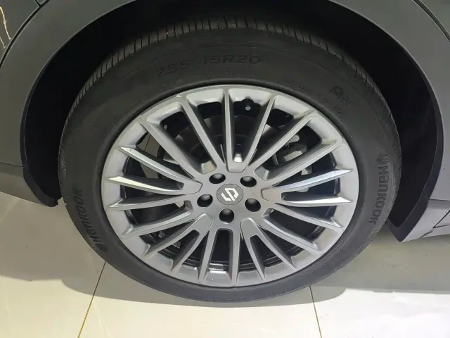 Leapmotor Leapmotor C11 2024 Pure Electric 580 Premium Edition — Фото автомобиля 10