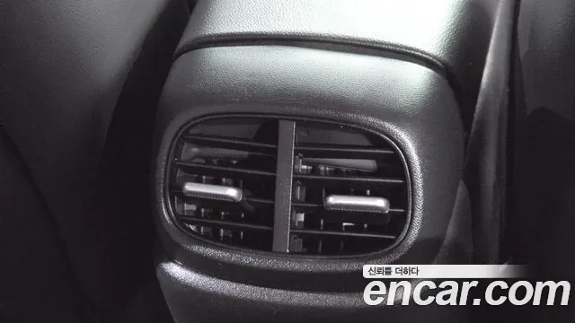 Hyundai Avante CN7 — Фото автомобиля 29