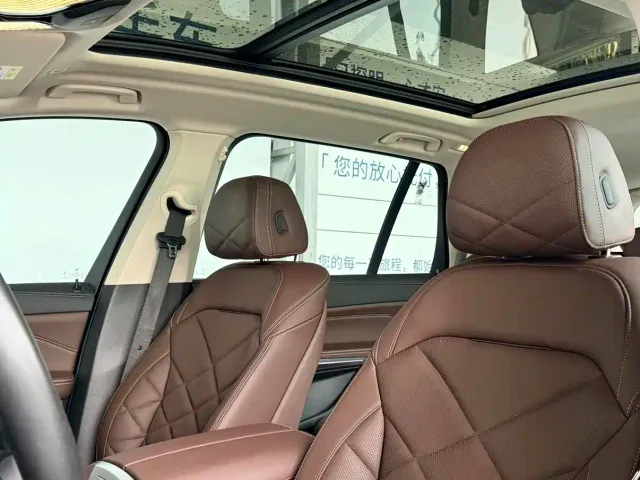 BMW X5 — Фото автомобиля 17