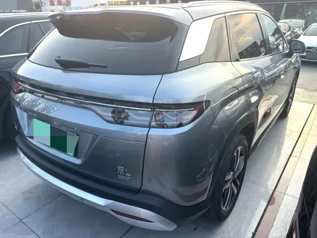 BYD Song L DM-i — Фото автомобиля 8