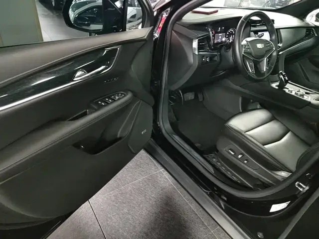 Cadillac XT5 — Фото автомобиля 15