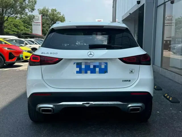 Mercedes-Benz GLA-Class — Фото автомобиля 8