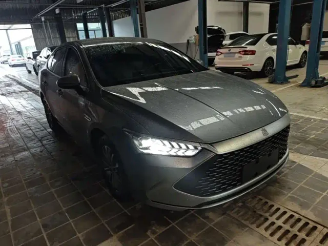 BYD Qin PLUS — Фото автомобиля 3