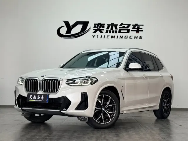 Фотография автомобиля — BMW X3