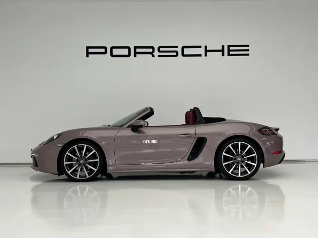 Porsche 718 — Фото автомобиля 2