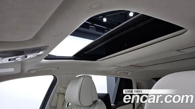 Genesis G90 Бензин 3.5 турбо AWD — Фото автомобиля 24