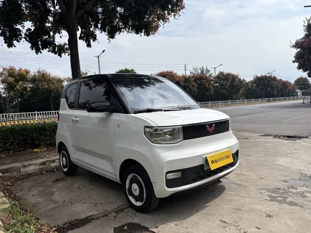 Wuling Hongguang Mini EV — Фото автомобиля 6