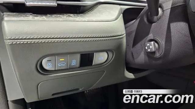 Genesis G90 Бензин 3.5 турбо AWD — Фото автомобиля 14