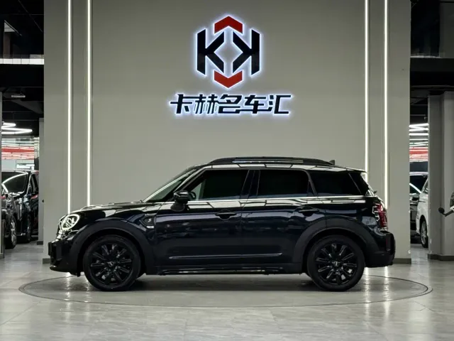 MINI Countryman — Фото автомобиля 5