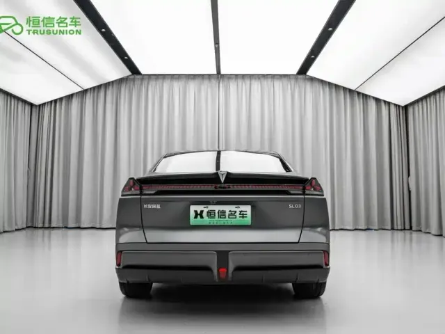 Deepal Deepal SL03 2022 1.5L 1200 Range Extender Version — Фото автомобиля 10
