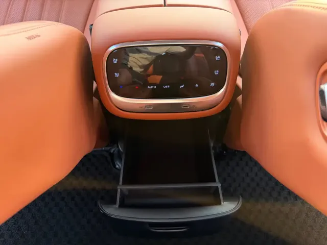 GAC Trumpchi Trumpchi Vision S9 2025 1.5T Hybrid Premium — Фото автомобиля 30