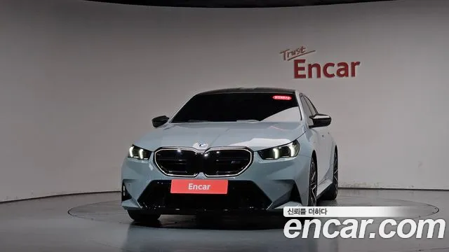 BMW M5 G90 — Фото автомобиля 3