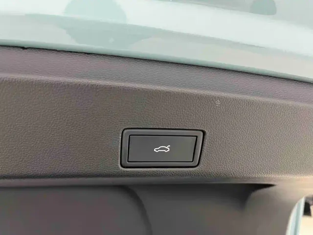Volkswagen Passat — Фото автомобиля 22
