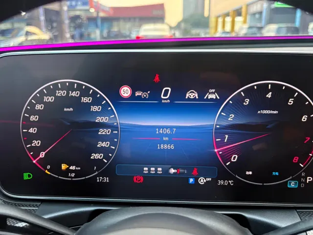 Mercedes-Benz C-Class — Фото автомобиля 20