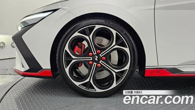 Hyundai Avante CN7 — Фото автомобиля 5