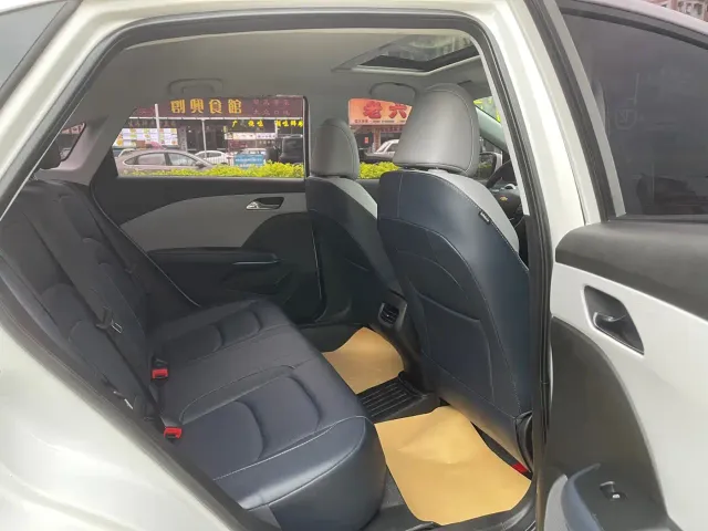 Chevrolet Monza — Фото автомобиля 13