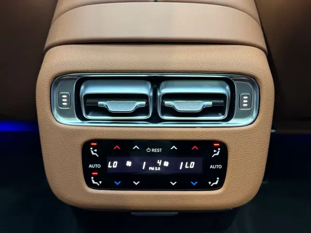 Mercedes-Benz Maybach S-Class — Фото автомобиля 17