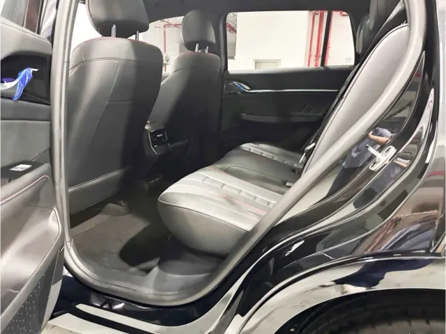 Roewe RX5 eMAX — Фото автомобиля 12