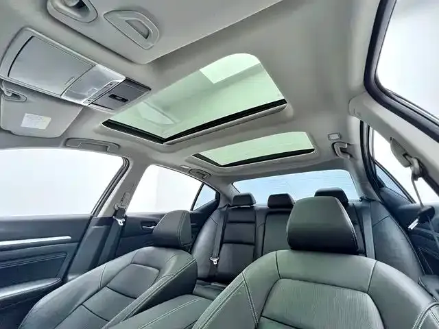 Nissan Teana — Фото автомобиля 14
