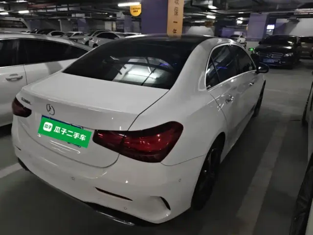 Mercedes-Benz Mercedes-Benz A-Class 2023 A 200 L Fashion — Фото автомобиля 6