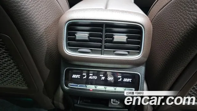 Mercedes-Benz GLE-Class — Фото автомобиля 23