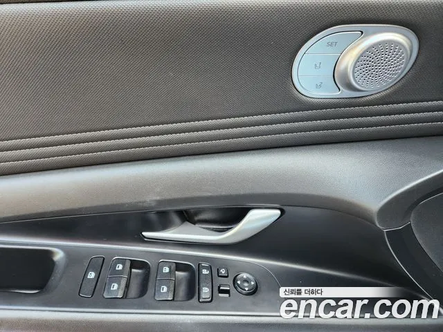 Hyundai AVANTE Avante (CN7) — Фото автомобиля 8