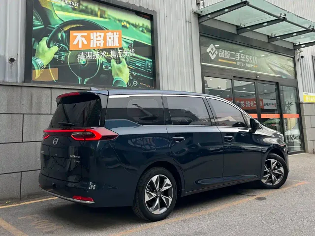GAC Trumpchi M6 — Фото автомобиля 4