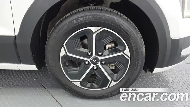 Kia Niro The All New Niro Prestige — Фото автомобиля 21