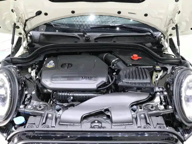 MINI Hatch — Фото автомобиля 25