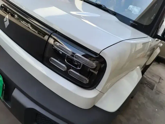 Baojun Yep — Фото автомобиля 23