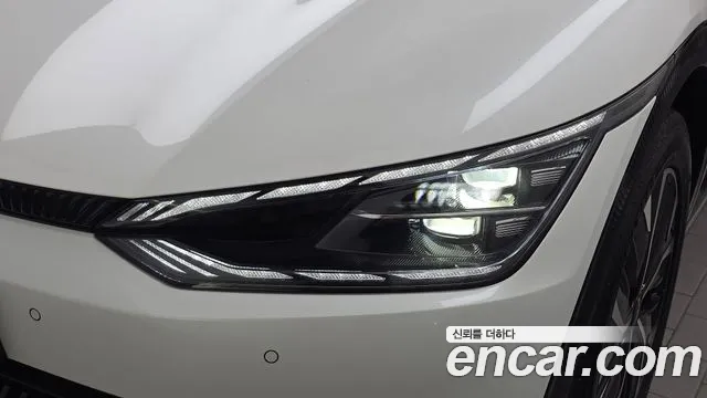 Kia EV6 — Фото автомобиля 7