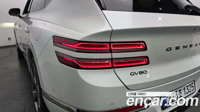 Genesis GV80 2.5T Бензин AWD — Фото автомобиля 19
