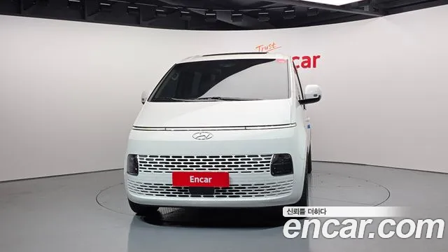 Hyundai Staria Staria Tourer 9 мест — Фото автомобиля 3